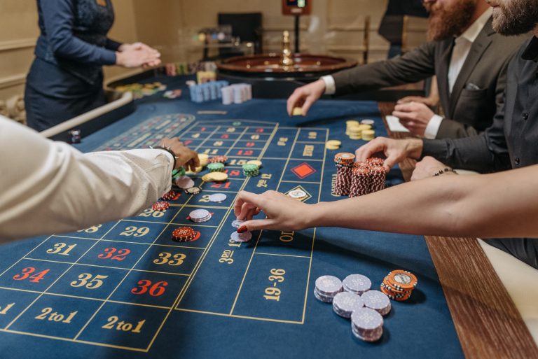 Gebühren und versteckte Kosten bei Handyzahlungen in Online-Casinos